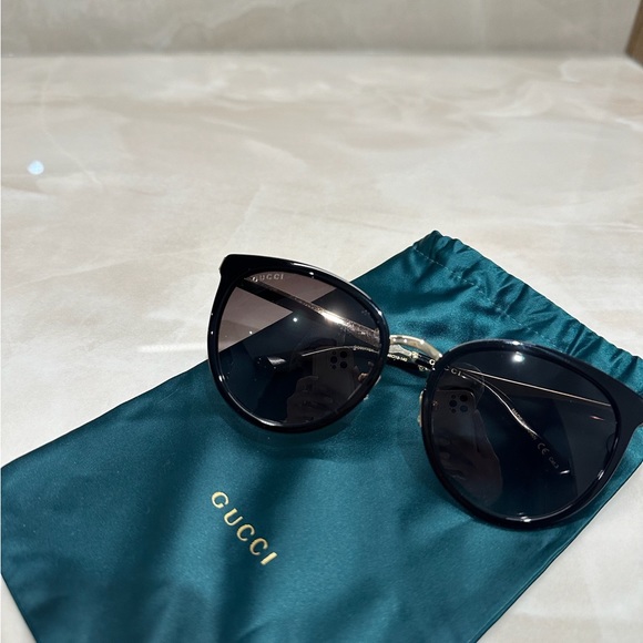 Gucci sunglasses - Picture 7 of 7